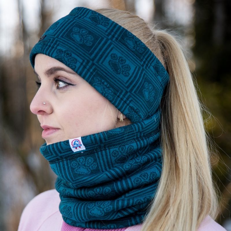 Rana neck warmer - merino wool lined with fleece - paw 