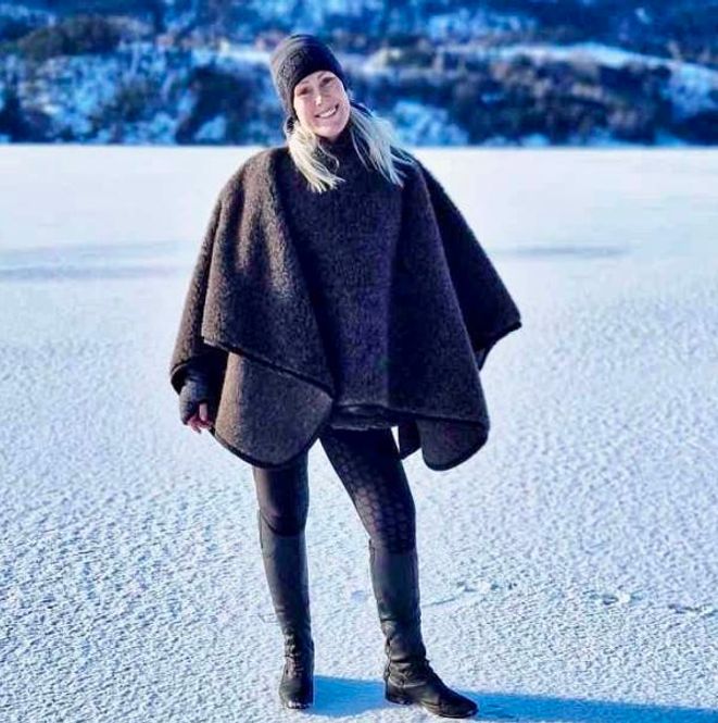 Hovedbilde Poncho 100% ull